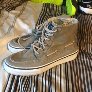 Sperry topsider mid